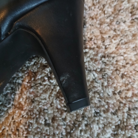 Black Knee-High Boots with White Stripes - Picture 2 of 5